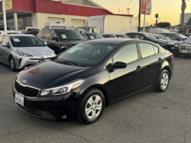 2017 Kia forte LX Sedan 4D