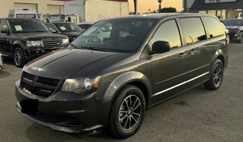 2015 Dodge grand caravan passenger SE Minivan 4D