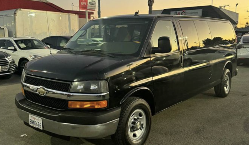 2015 Chevrolet express 3500 passenger LT Van 3D