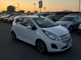 2016 Chevrolet spark ev 2LT Hatchback 4D