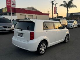 2010 Scion xb Hatchback 4D