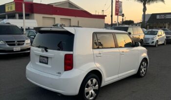 
									2010 Scion xb Hatchback 4D full								