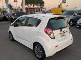 2016 Chevrolet spark ev 2LT Hatchback 4D