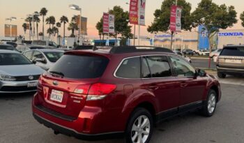 
									2014 Subaru outback 2.5i Premium Wagon 4D full								