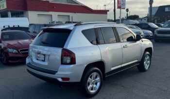 
									2014 Jeep compass Sport SUV 4D full								