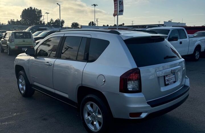 
								2014 Jeep compass Sport SUV 4D full									