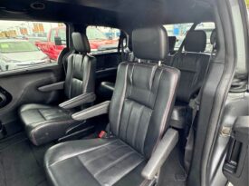 2017 Dodge grand caravan passenger GT Minivan 4D