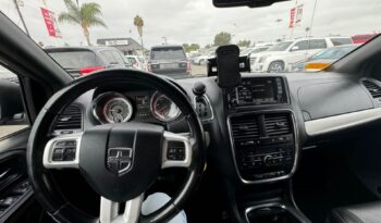 
									2017 Dodge grand caravan passenger GT Minivan 4D full								