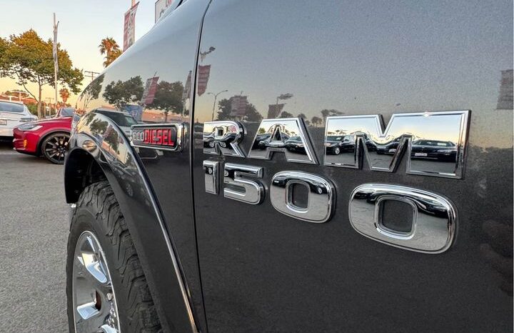 
								2018 Ram 1500 crew cab Laramie Pickup 4D 5 1/2 ft full									