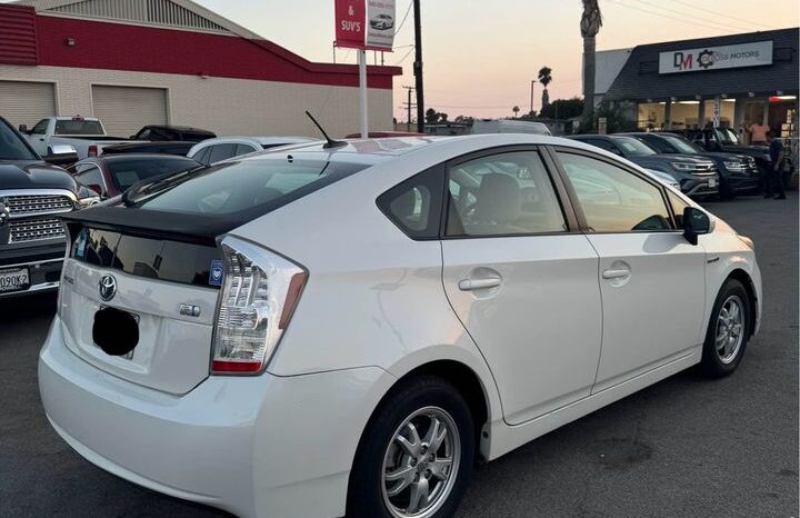 
								2010 Toyota prius II Hatchback 4D full									