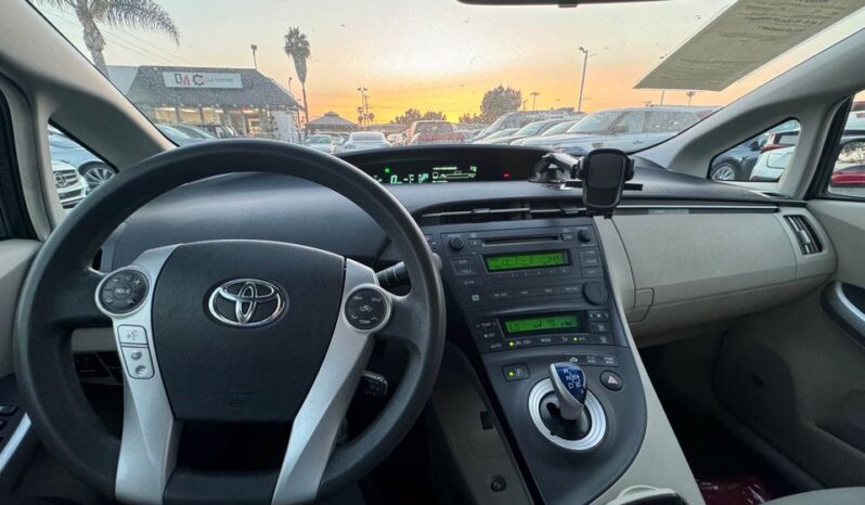 
								2010 Toyota prius II Hatchback 4D full									