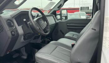 
									2016 Ford f350 super duty regular cab XL Pickup 2D 8 ft full								