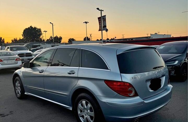 
								2007 Mercedes-Benz r-class R 350 Sport Wagon 4D full									