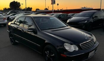 
									2007 Mercedes-Benz c-class C 230 Sport Sedan 4D full								