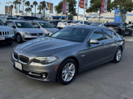 2015 BMW 5 series 528i Sedan 4D