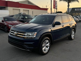 2018 Volkswagen atlas S Sport Utility 4D