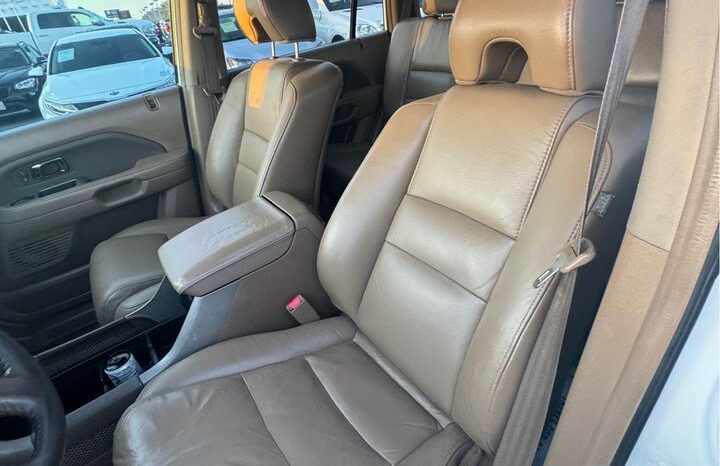 
								2008 Honda pilot EX-L Sport Utility 4D full									