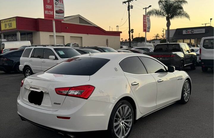 
								2015 Maserati ghibli Sedan 4D full									