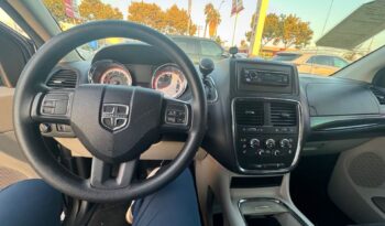 
									2014 Dodge grand caravan passenger SXT Minivan 4D full								