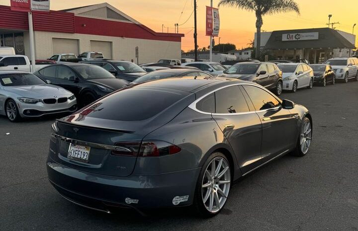 2013 Tesla model s Performance Sedan 4D