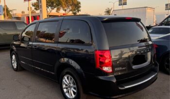 
									2014 Dodge grand caravan passenger SXT Minivan 4D full								