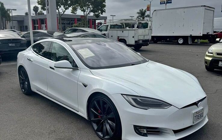 2016 Tesla model s P90D Sedan 4D