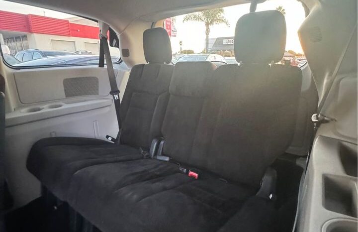 2014 Dodge grand caravan passenger SXT Minivan 4D