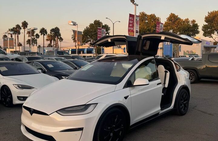 
								2022 Tesla model x Long Range Sport Utility 4D full									