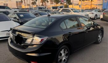 
									2015 Honda civic Hybrid Sedan 4D full								