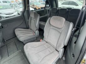 2006 Dodge grand caravan passenger SXT Van 4D