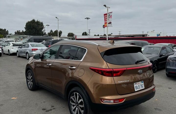 
								2017 Kia sportage EX Sport Utility 4D full									