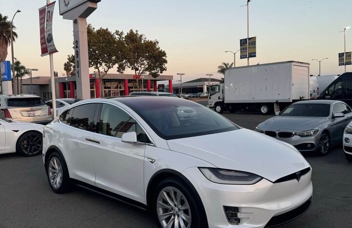 2016 Tesla model x 90D Sport Utility 4D