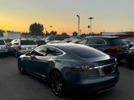 2013 Tesla model s Sedan 4D