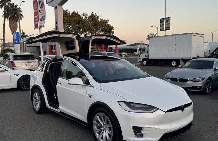 2016 Tesla model x 90D Sport Utility 4D