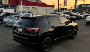 
									2018 Jeep compass Sport SUV 4D full								