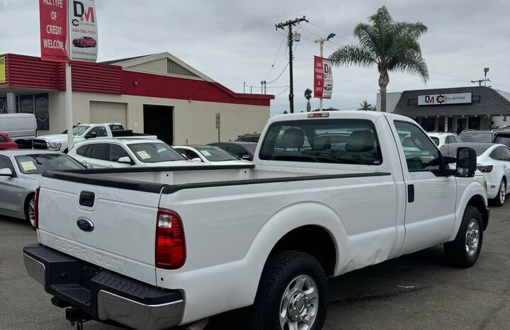 
								2016 Ford f250 super duty regular cab XL Pickup 2D 8 ft full									