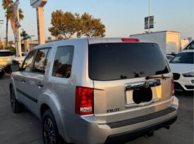 2011 Honda pilot LX Sport Utility 4D