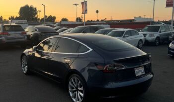 
									2018 Tesla Model 3 full								