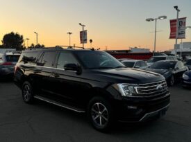 2018 Ford expedition max XLT Sport Utility 4D