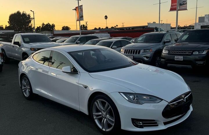 
								2016 Tesla model s 70D Sedan 4D full									