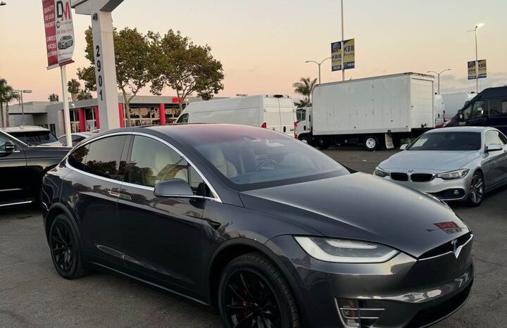 2016 Tesla model x 90D Sport Utility 4D