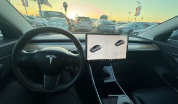 
									2018 Tesla Model 3 full								