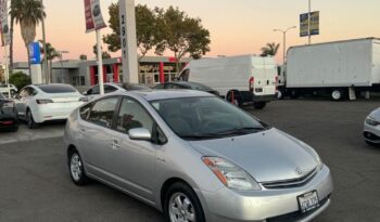 
									2008 Toyota prius Hatchback 4D full								