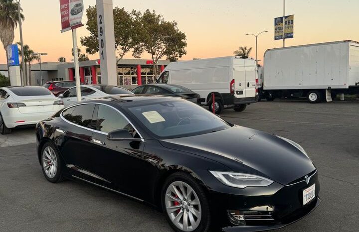 
								2016 Tesla model s P90D Sedan 4D full									