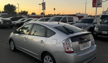 
									2008 Toyota prius Hatchback 4D full								