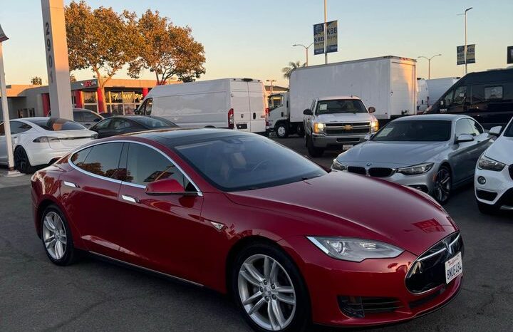 
								2016 Tesla model s 70 Sedan 4D full									