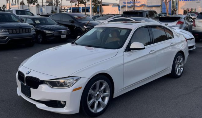 2013 BMW 3 series ActiveHybrid 3 Sedan 4D