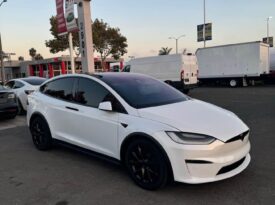 2022 Tesla model x Long Range Sport Utility 4D