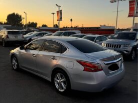 2013 Nissan altima 2.5 SL Sedan 4D