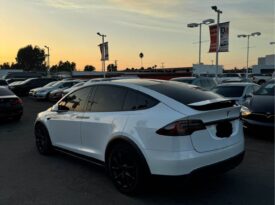 2022 Tesla model x Long Range Sport Utility 4D